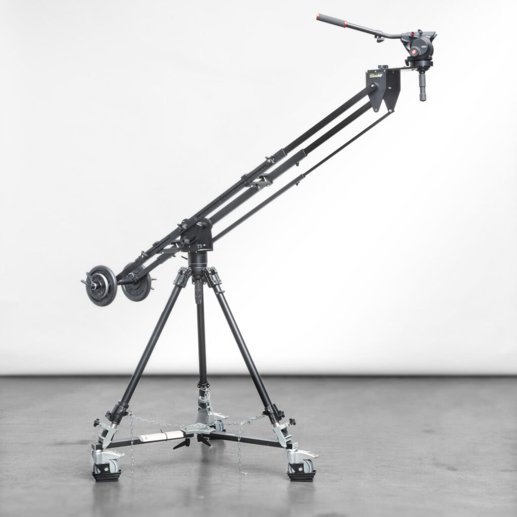 Jib Videostativ mit Neigefunktion an Auslegearm