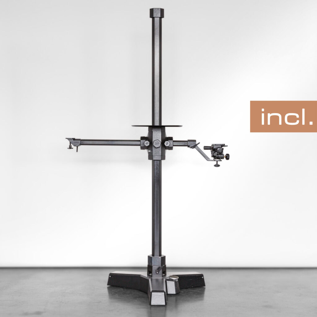 Foba Säulen-Kamerastativ in einem Mietstudio